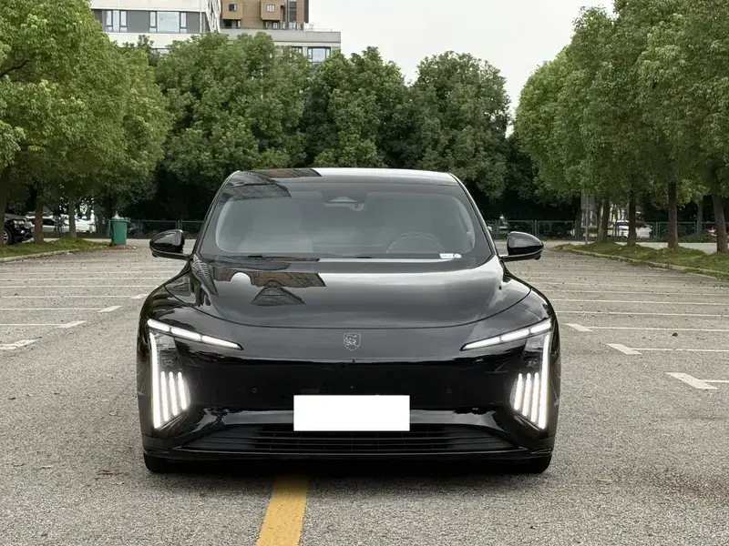 2024 Forthing Stellar S7 с пробегом 28 000 км