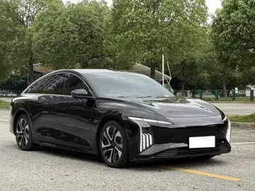 2024 Forthing Stellar S7 с пробегом 28 000 км