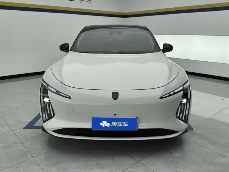 2026 Forthing Stellar S7 с пробегом 21 000 км