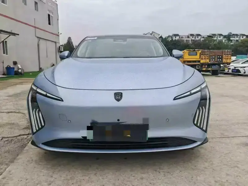 2024 Forthing Stellar S7 с пробегом 50 000 км
