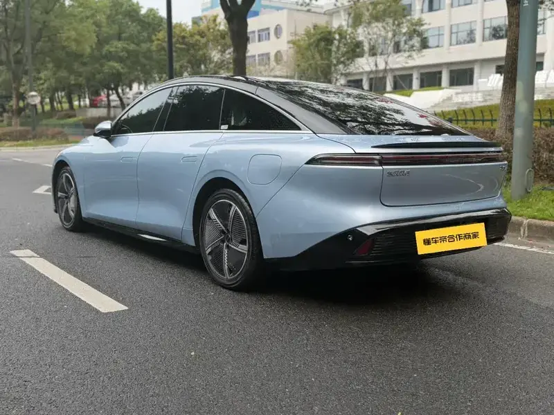 2024 Forthing Stellar S7 с пробегом 43 000 км