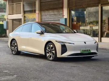 2024 Forthing Stellar S7 с пробегом 13 500 км