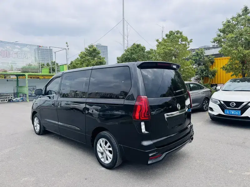 2019 Forthing Fengxing M6 с пробегом 73 000 км