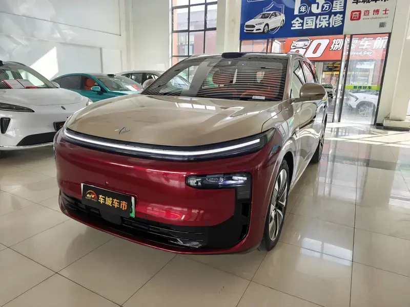 2026 Yipai E8 M8 с пробегом 3 900 км