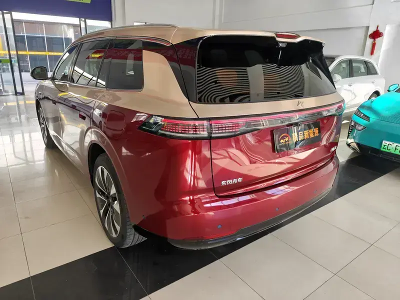 2026 Yipai E8 M8 с пробегом 3 900 км