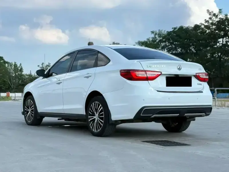 2020 Forthing Fengxing S50EV с пробегом 199 000 км