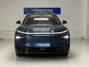 2026 Yipai E8 M8 с пробегом 3 800 км