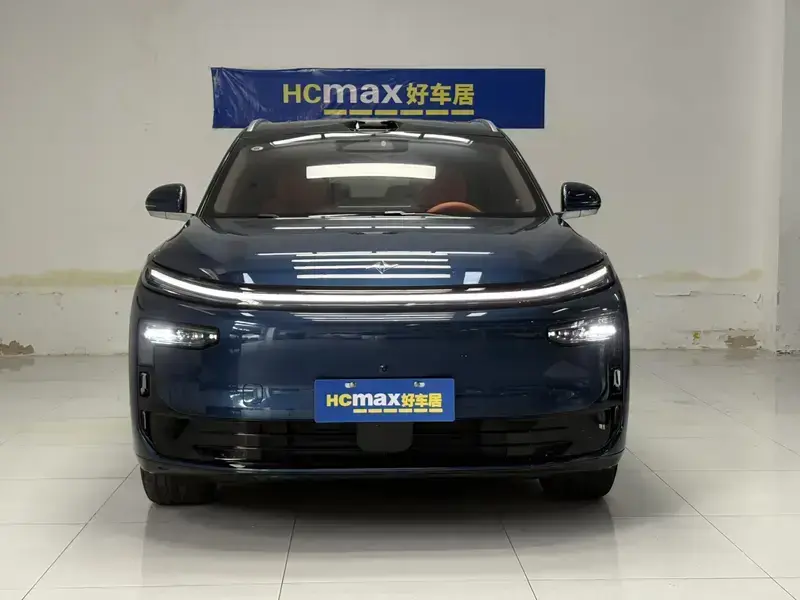 2026 Yipai E8 M8 с пробегом 3 800 км