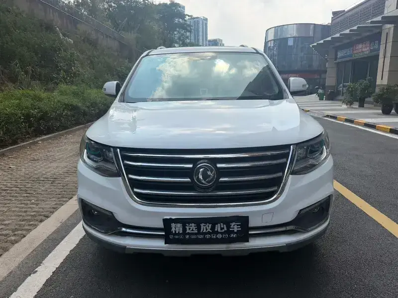 2016 Forthing Fengxing SX6 с пробегом 72 000 км