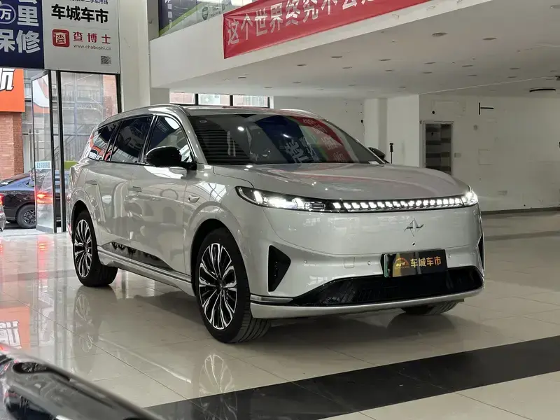 2026 Yipai eπ008 с пробегом 9 000 км