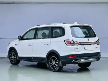2016 Forthing Fengxing SX6 с пробегом 94 000 км