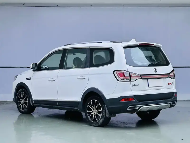 2016 Forthing Fengxing SX6 с пробегом 94 000 км