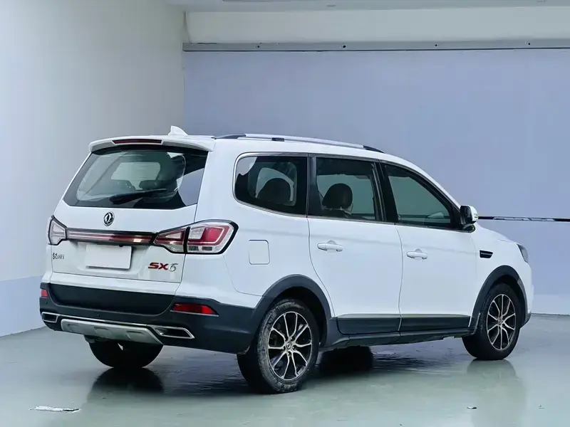 2016 Forthing Fengxing SX6 с пробегом 94 000 км
