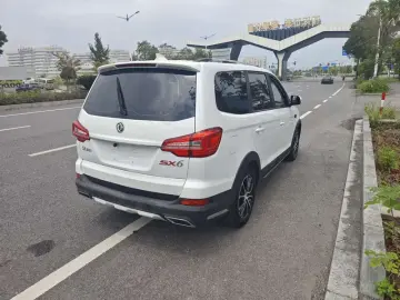 2019 Forthing Fengxing SX6 с пробегом 38 000 км