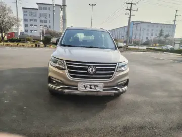 2016 Forthing Fengxing SX6 с пробегом 72 000 км