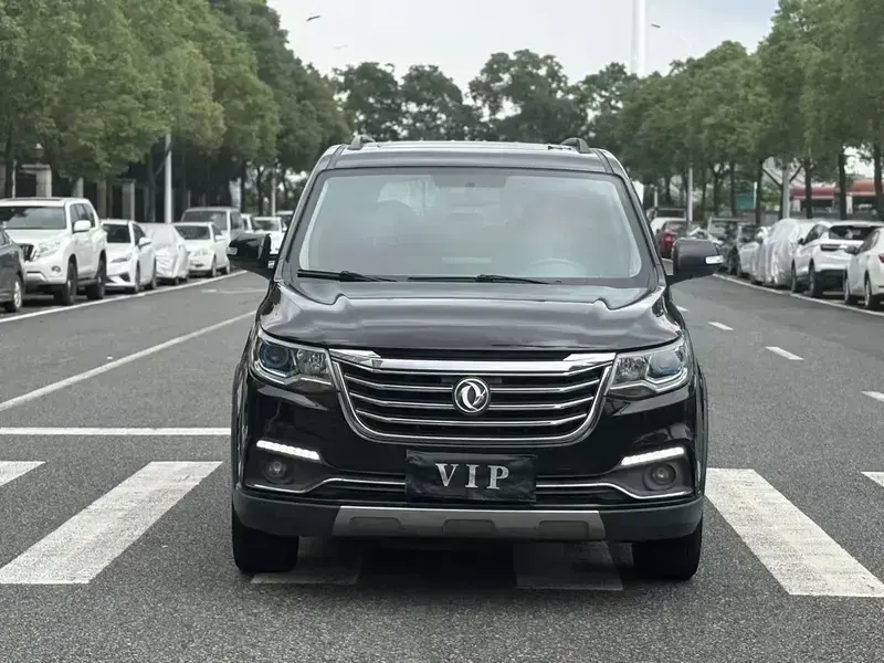 2018 Forthing Fengxing SX6 с пробегом 66 000 км