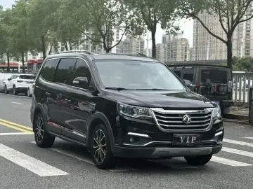 2018 Forthing Fengxing SX6 с пробегом 66 000 км