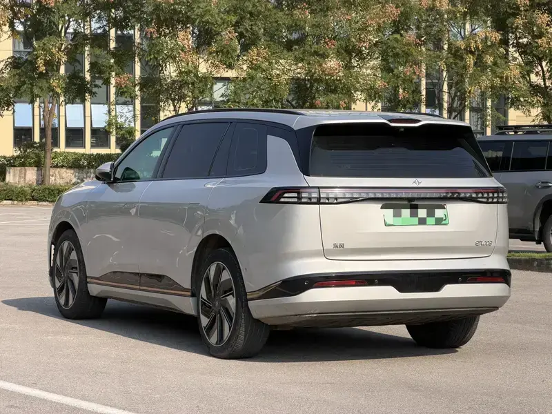2025 Yipai eπ008 с пробегом 110 000 км