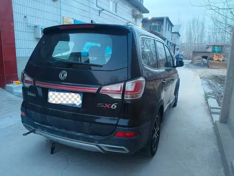 2016 Forthing Fengxing SX6 с пробегом 112 000 км