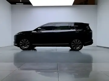 2026 Yipai eπ008 с пробегом 10 200 км