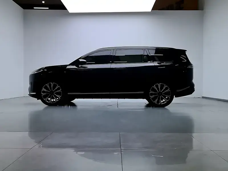 2026 Yipai eπ008 с пробегом 10 200 км
