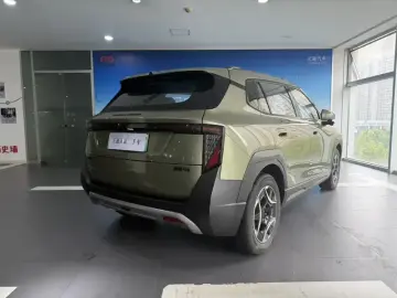 2025 Yipai Nano 06 с пробегом 13 000 км