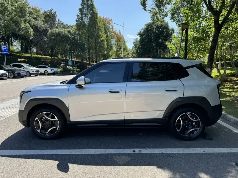 2025 Yipai Nano 06 с пробегом 19 000 км