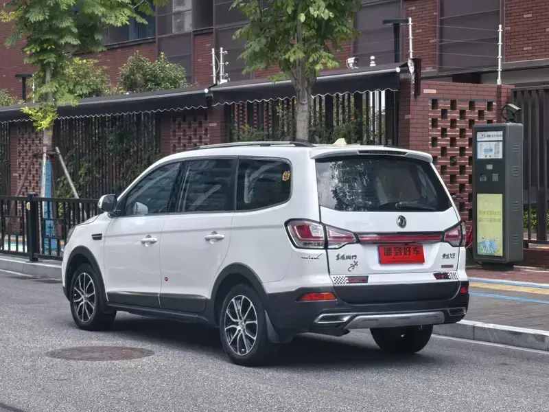 2017 Forthing Jingyi X6 с пробегом 170 000 км