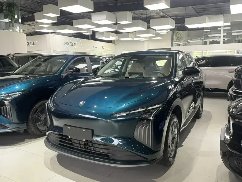 2026 Forthing Starry Sea T5 с пробегом 100 км