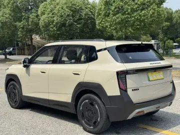 2025 Yipai Nano 06 с пробегом 1 800 км