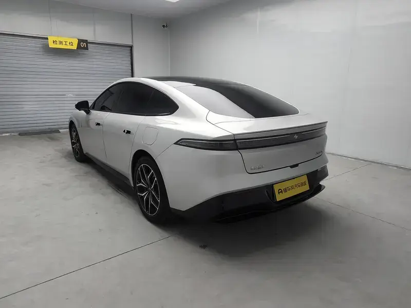 2025 Yipai eπ007 с пробегом 8 600 км
