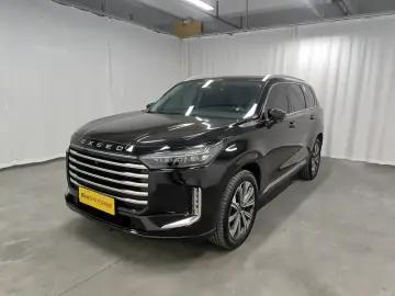 2025 Exeed Landmark C-DM с пробегом 12 300 км