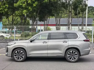 2023 Exeed Landmark C-DM с пробегом 26 000 км