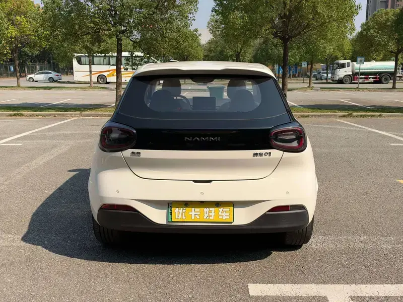 2024 Yipai Nano 01 с пробегом 11 000 км