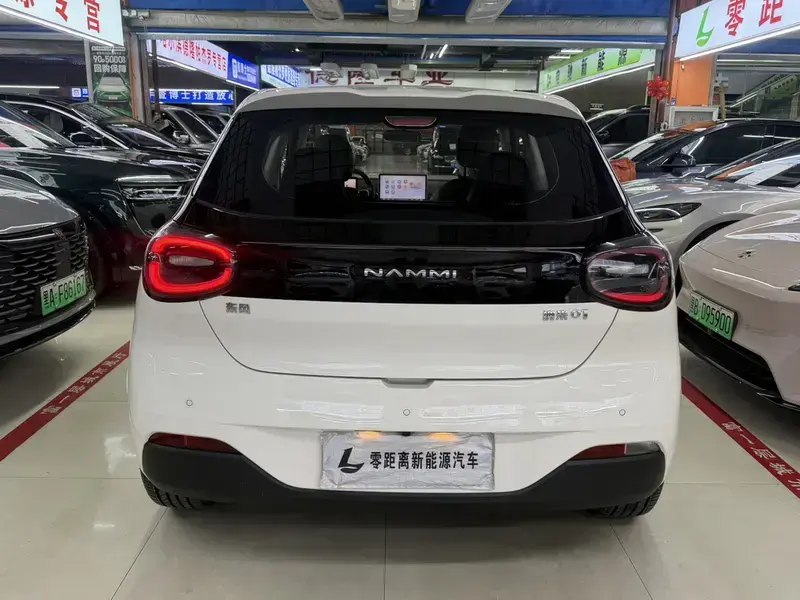 2025 Yipai Nano 01 с пробегом 11 000 км