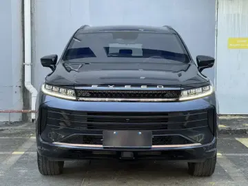 2022 Exeed Chasing Wind C-DM с пробегом 39 000 км