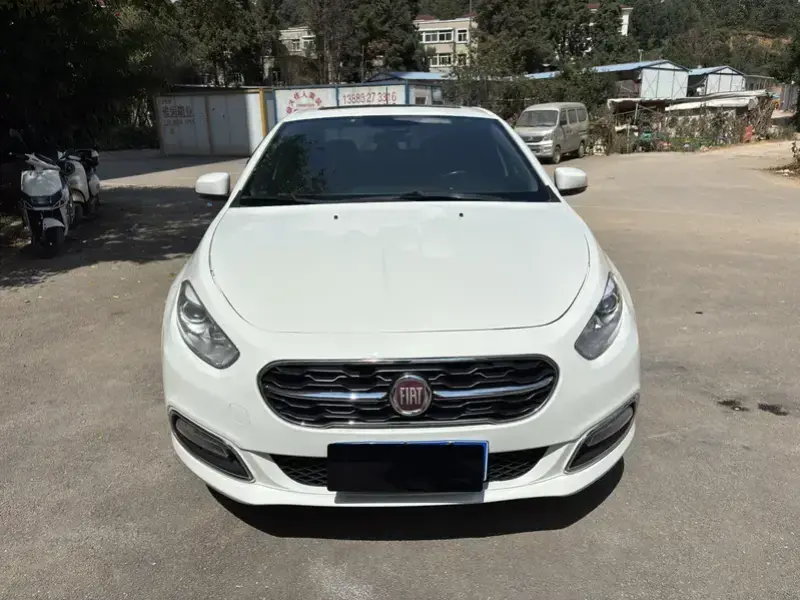 2015 Fiat Viaggio с пробегом 86 000 км