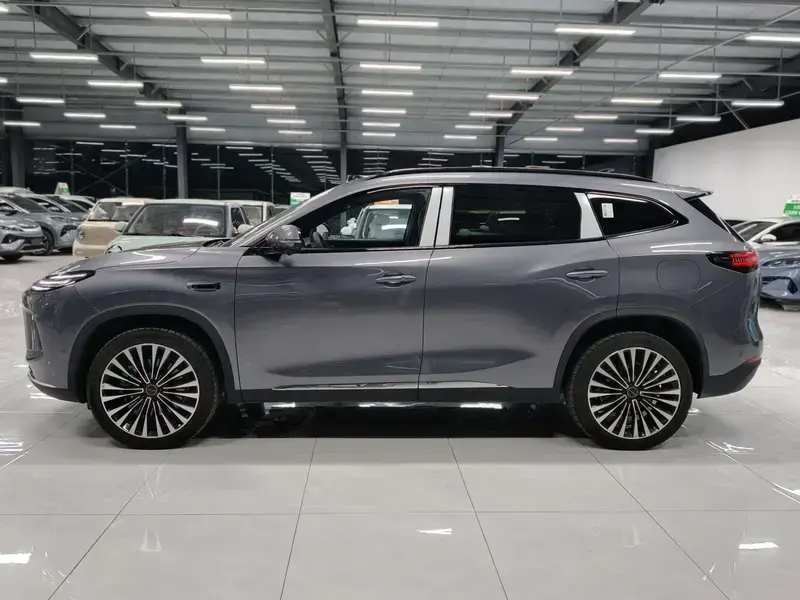 2026 Exeed Starway E05 с пробегом 9 100 км