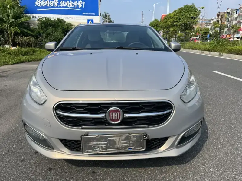 2015 Fiat Viaggio с пробегом 123 000 км