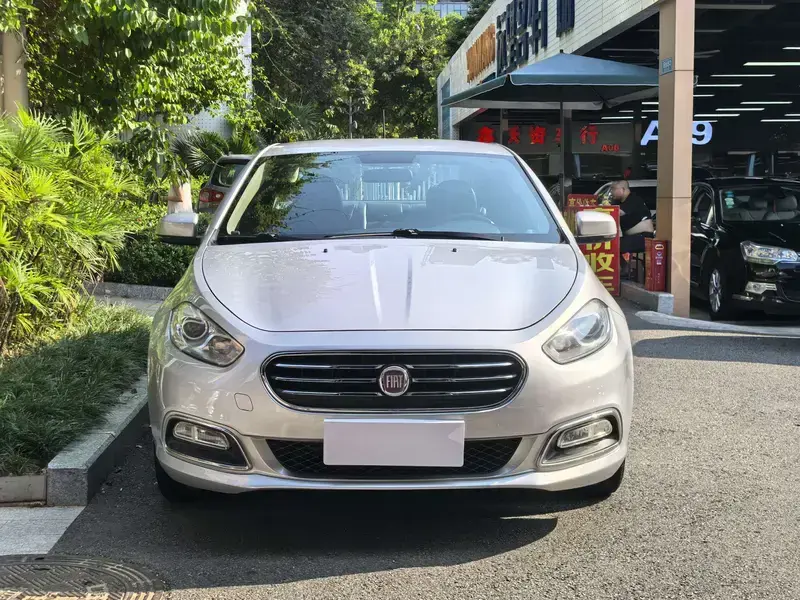 2012 Fiat Viaggio с пробегом 145 000 км