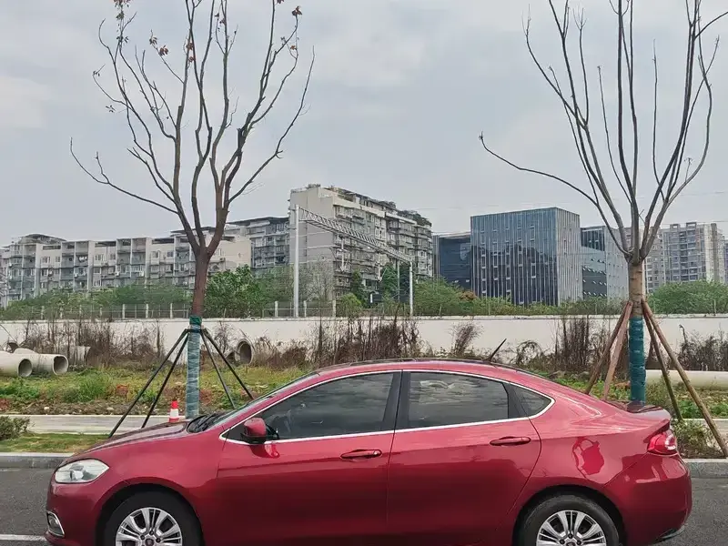 2015 Fiat Viaggio с пробегом 90 000 км