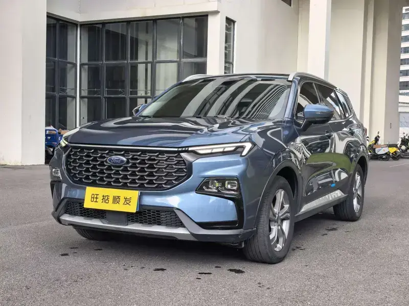 2022 Ford Lingrui с пробегом 70 000 км