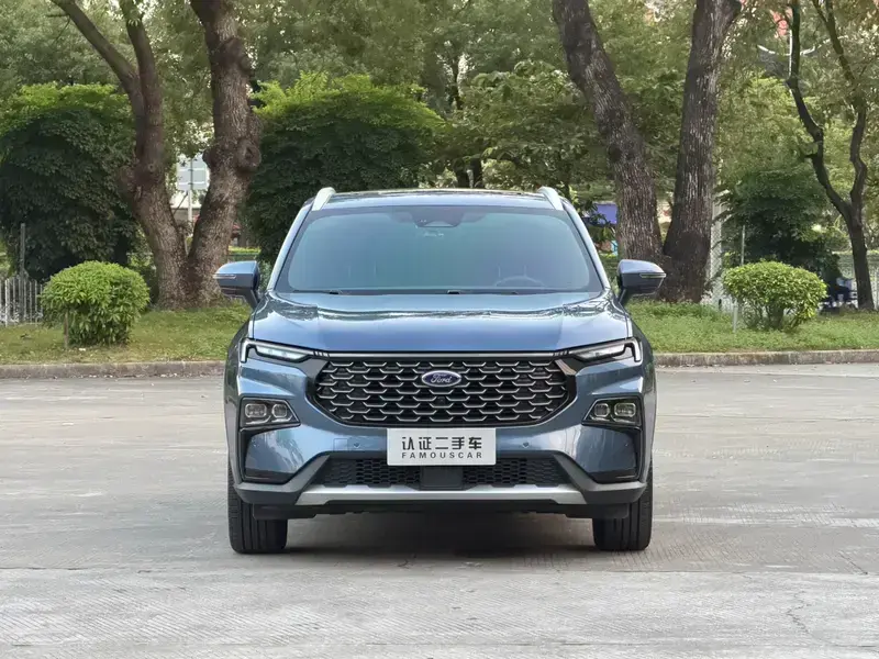2022 Ford Lingrui с пробегом 21 000 км