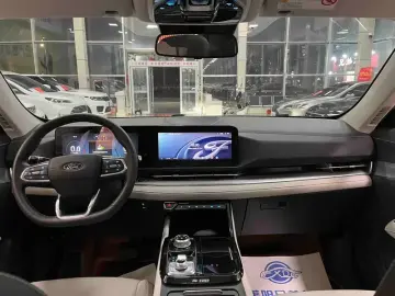 2025 Ford Lingrui с пробегом 16 000 км