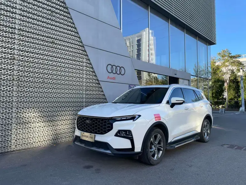 2022 Ford Lingrui с пробегом 45 000 км