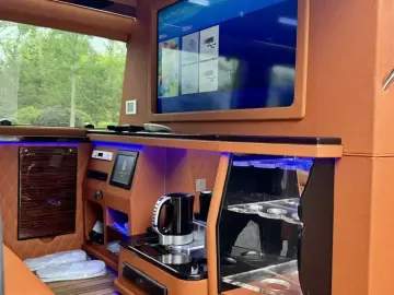 2011 Ford E350 с пробегом 30 000 км
