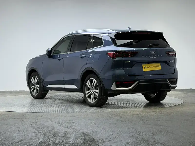 2023 Ford Lingrui с пробегом 34 100 км