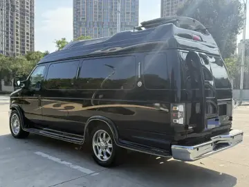 2011 Ford E350 с пробегом 100 000 км