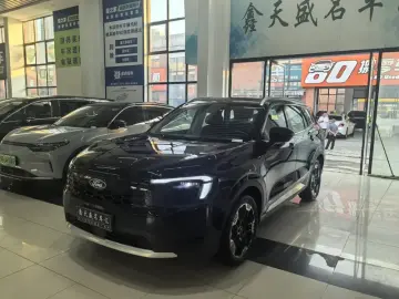 2025 Ford Lingrui с пробегом 500 км