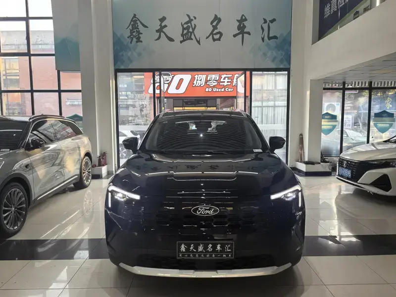 2025 Ford Lingrui с пробегом 500 км
